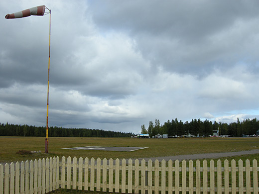EFHV hvnk airport.JPG