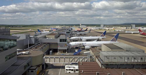 London Gatwick Airport photo